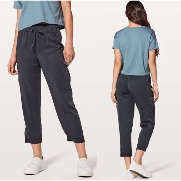 Lululemon Move Lightly Cool Crop Cargo Pocket Women 8 Gray Tencel Travel Relaxed - Picture 1 of 9